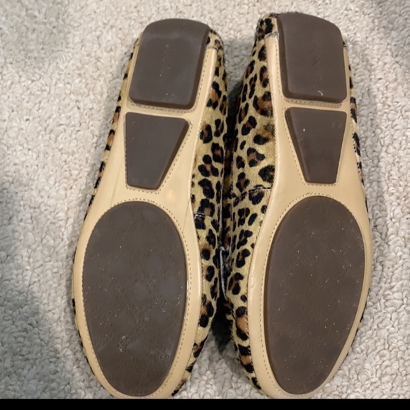 Vionic Leopard Driving Moc - Picture 3 of 8